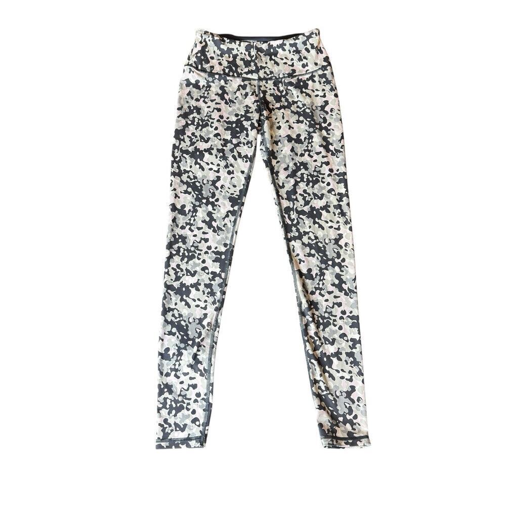 Victoria's Secret Knockout Leggings Womens Small Gray Camo Print High Rise